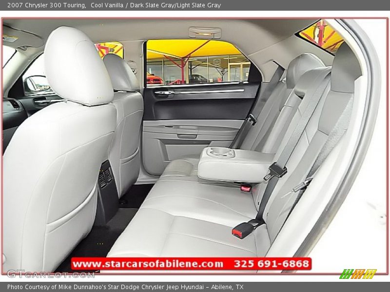 Cool Vanilla / Dark Slate Gray/Light Slate Gray 2007 Chrysler 300 Touring