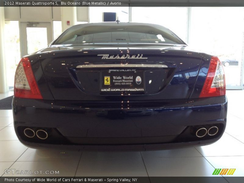 Blu Oceano (Blue Metallic) / Avorio 2012 Maserati Quattroporte S