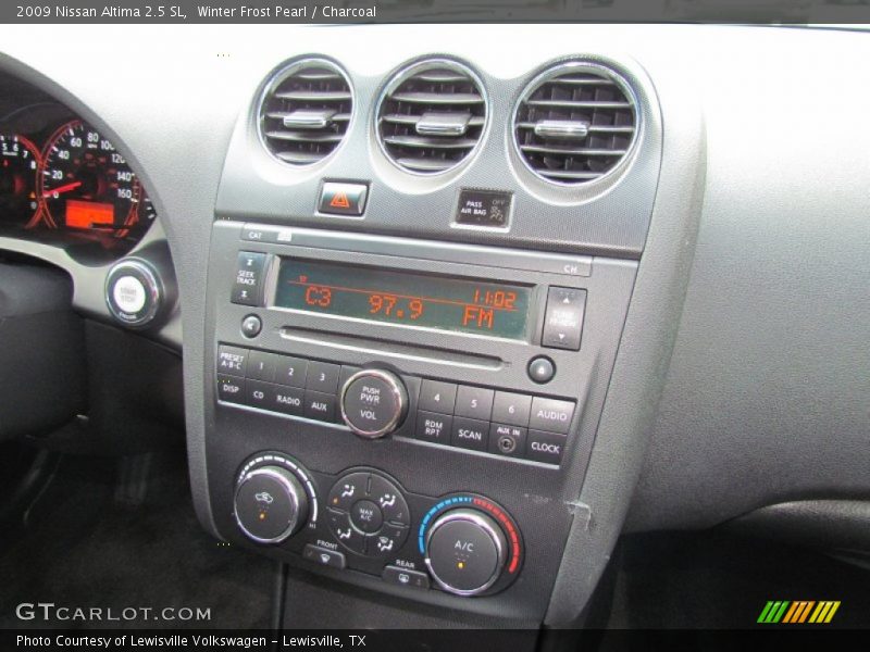 Winter Frost Pearl / Charcoal 2009 Nissan Altima 2.5 SL