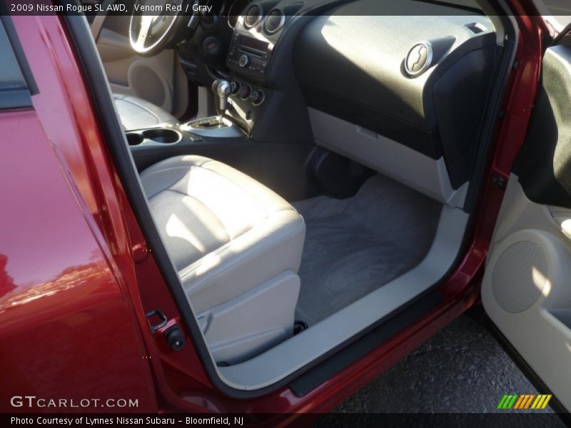 Venom Red / Gray 2009 Nissan Rogue SL AWD