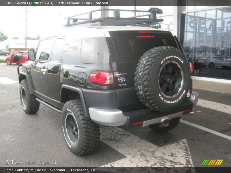 Black Diamond / Dark Charcoal 2007 Toyota FJ Cruiser 4WD
