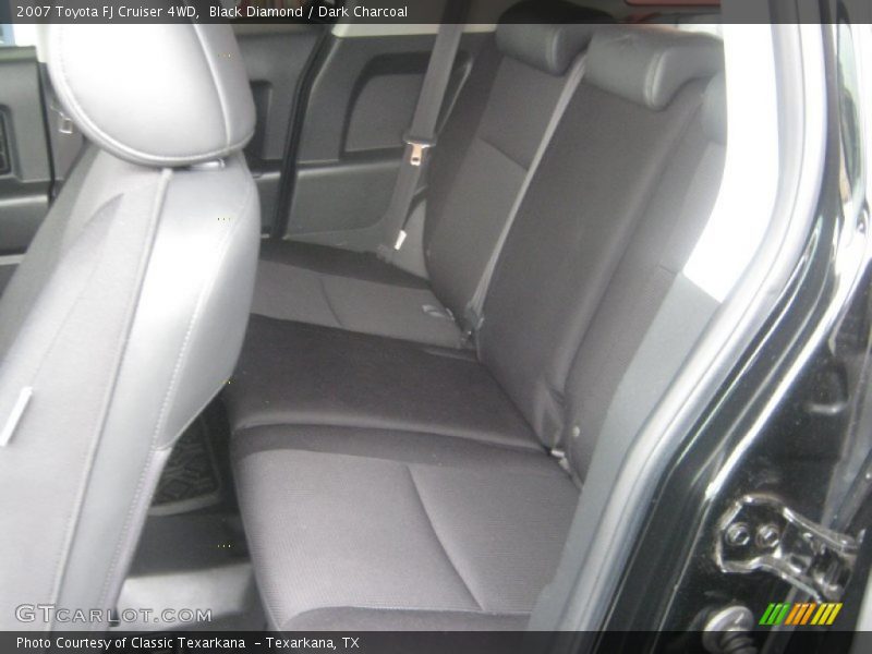Black Diamond / Dark Charcoal 2007 Toyota FJ Cruiser 4WD