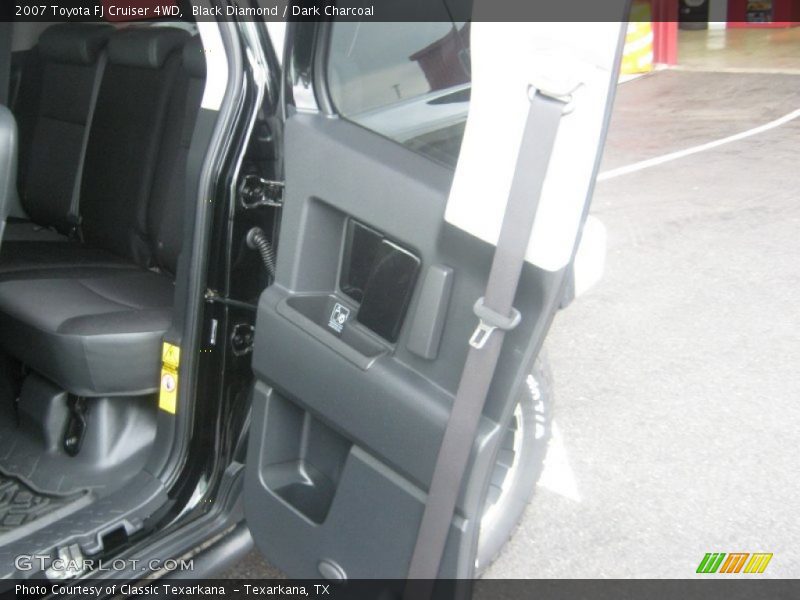 Black Diamond / Dark Charcoal 2007 Toyota FJ Cruiser 4WD