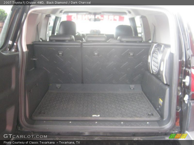 Black Diamond / Dark Charcoal 2007 Toyota FJ Cruiser 4WD