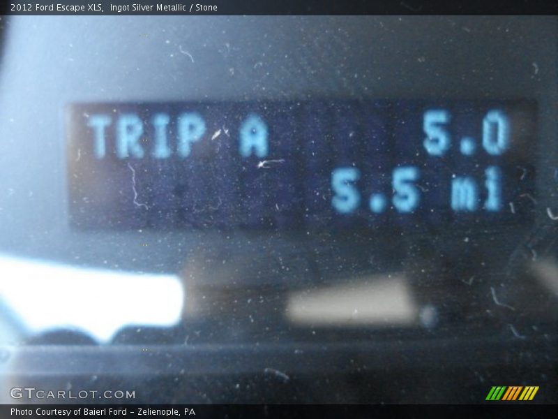 Ingot Silver Metallic / Stone 2012 Ford Escape XLS