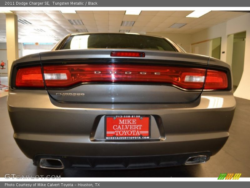 Tungsten Metallic / Black 2011 Dodge Charger SE