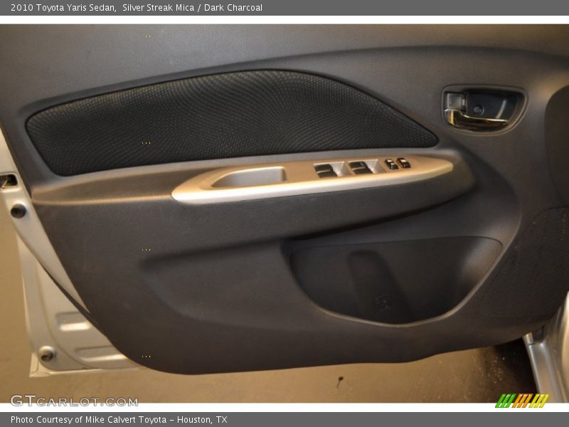 Silver Streak Mica / Dark Charcoal 2010 Toyota Yaris Sedan