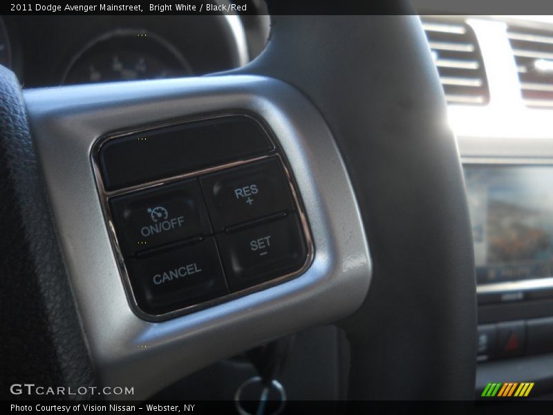 Bright White / Black/Red 2011 Dodge Avenger Mainstreet