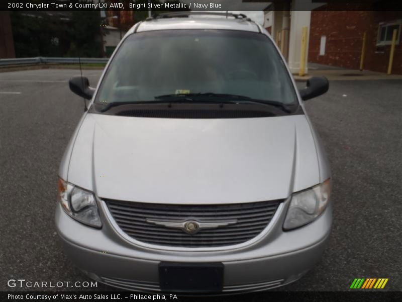 Bright Silver Metallic / Navy Blue 2002 Chrysler Town & Country LXi AWD