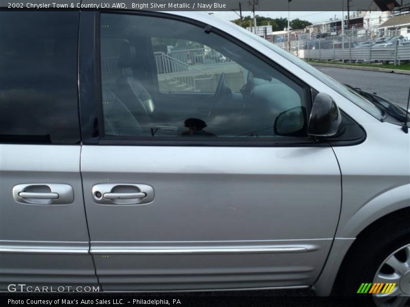 Bright Silver Metallic / Navy Blue 2002 Chrysler Town & Country LXi AWD