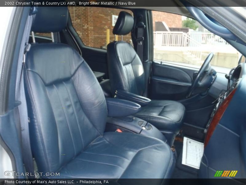 Bright Silver Metallic / Navy Blue 2002 Chrysler Town & Country LXi AWD