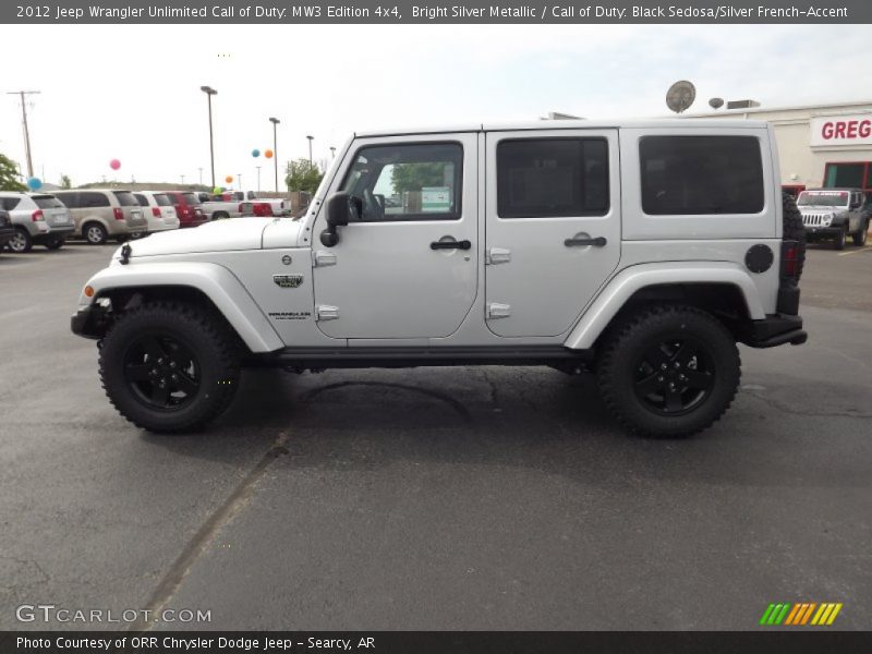 Bright Silver Metallic / Call of Duty: Black Sedosa/Silver French-Accent 2012 Jeep Wrangler Unlimited Call of Duty: MW3 Edition 4x4