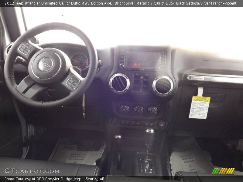 Bright Silver Metallic / Call of Duty: Black Sedosa/Silver French-Accent 2012 Jeep Wrangler Unlimited Call of Duty: MW3 Edition 4x4
