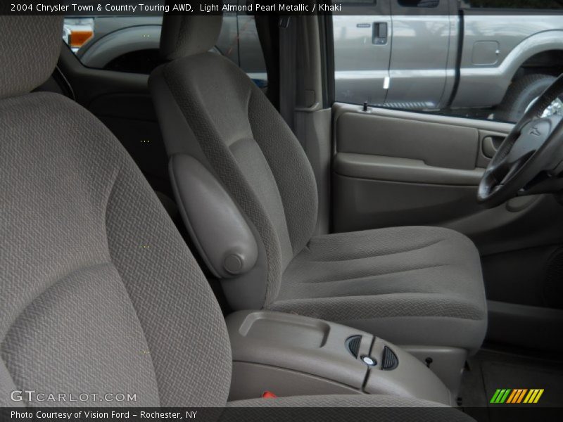Light Almond Pearl Metallic / Khaki 2004 Chrysler Town & Country Touring AWD
