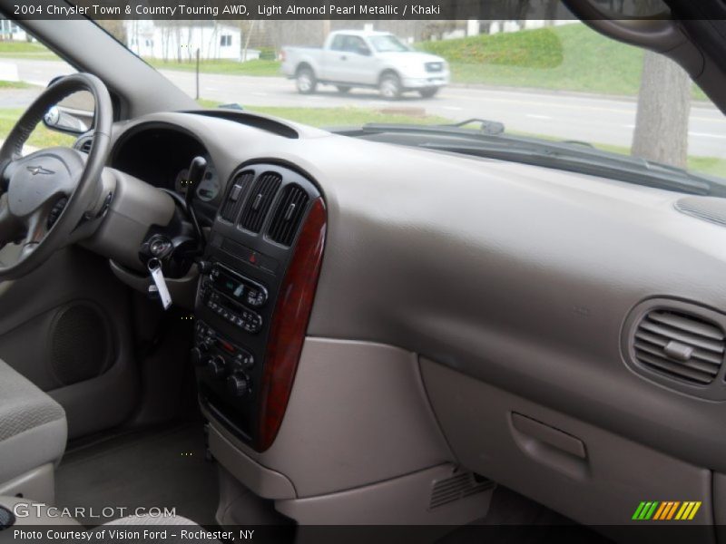 Light Almond Pearl Metallic / Khaki 2004 Chrysler Town & Country Touring AWD