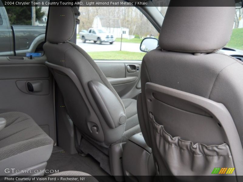 Light Almond Pearl Metallic / Khaki 2004 Chrysler Town & Country Touring AWD