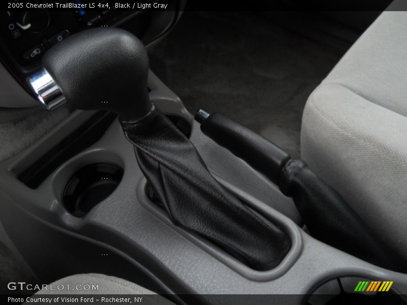 Black / Light Gray 2005 Chevrolet TrailBlazer LS 4x4