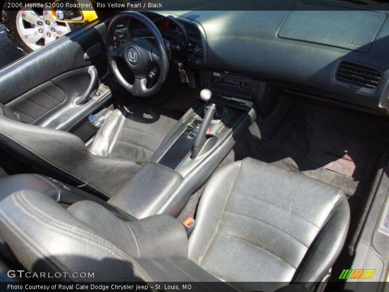Rio Yellow Pearl / Black 2006 Honda S2000 Roadster