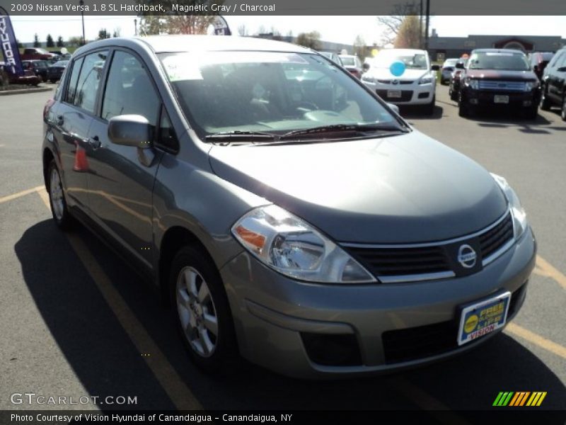 Magnetic Gray / Charcoal 2009 Nissan Versa 1.8 SL Hatchback