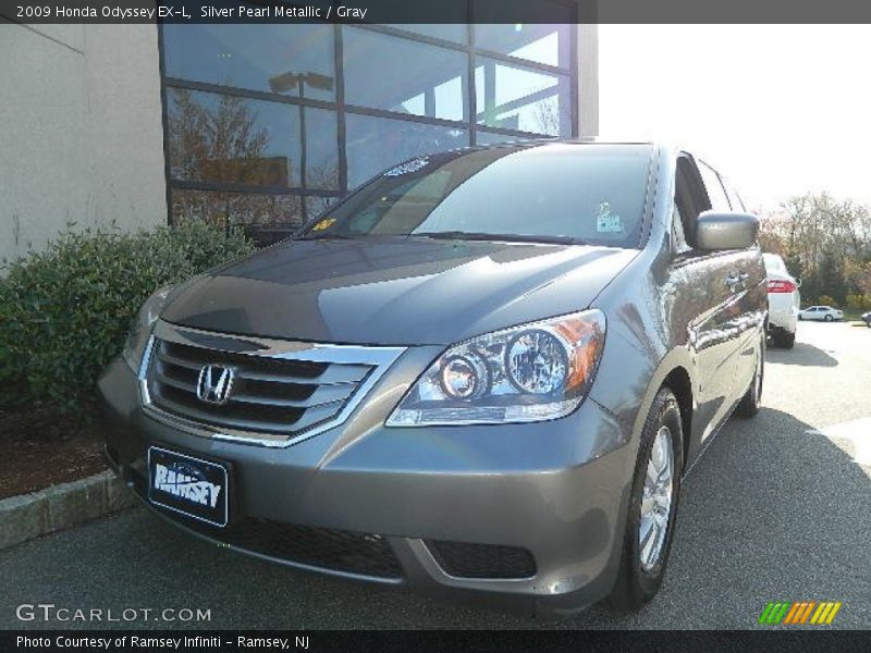 Silver Pearl Metallic / Gray 2009 Honda Odyssey EX-L