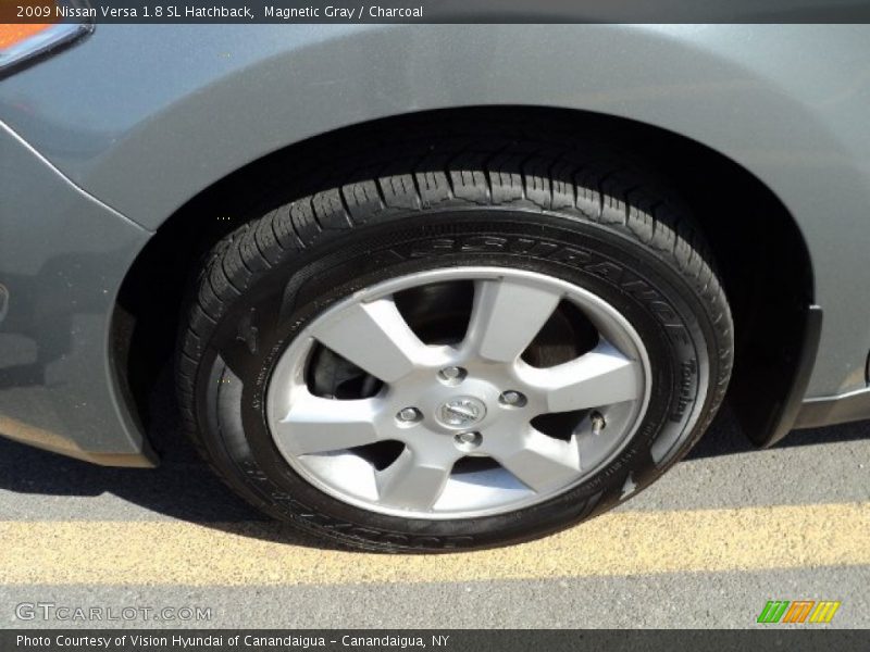 Magnetic Gray / Charcoal 2009 Nissan Versa 1.8 SL Hatchback