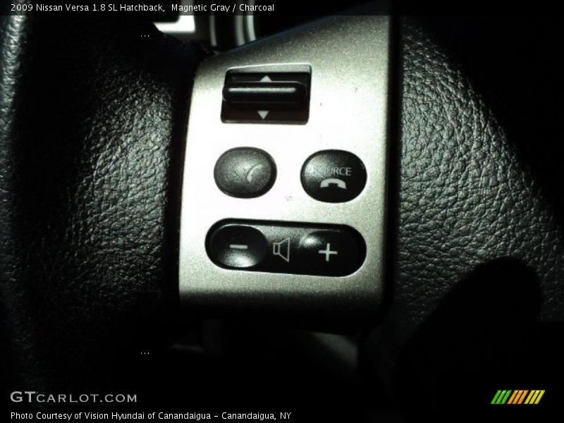 Magnetic Gray / Charcoal 2009 Nissan Versa 1.8 SL Hatchback