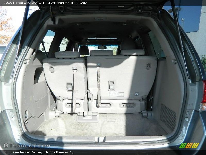 Silver Pearl Metallic / Gray 2009 Honda Odyssey EX-L