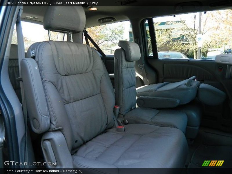 Silver Pearl Metallic / Gray 2009 Honda Odyssey EX-L