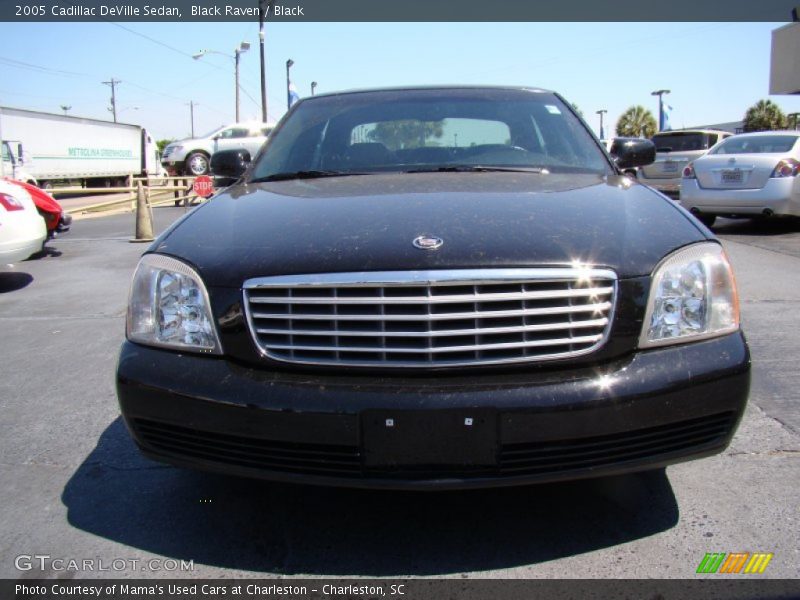 Black Raven / Black 2005 Cadillac DeVille Sedan