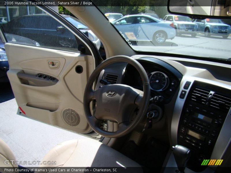 Sahara Silver / Beige 2006 Hyundai Tucson Limited
