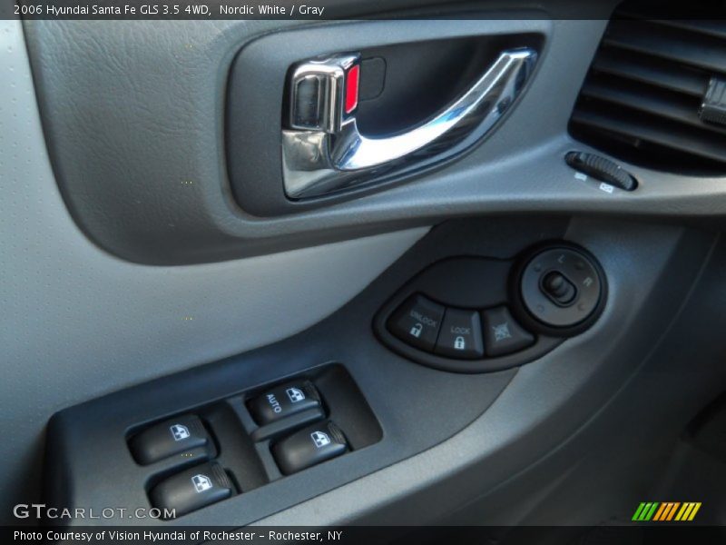 Nordic White / Gray 2006 Hyundai Santa Fe GLS 3.5 4WD