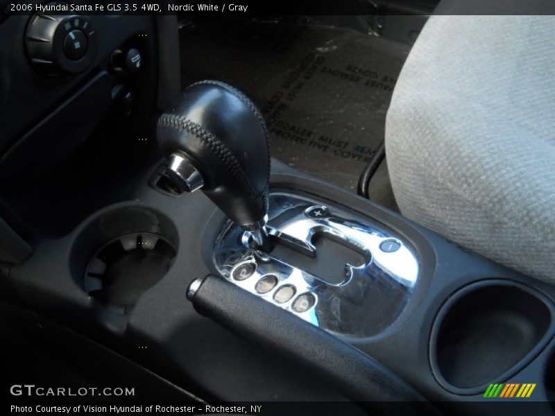 Nordic White / Gray 2006 Hyundai Santa Fe GLS 3.5 4WD
