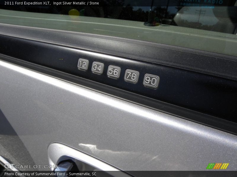 Ingot Silver Metallic / Stone 2011 Ford Expedition XLT