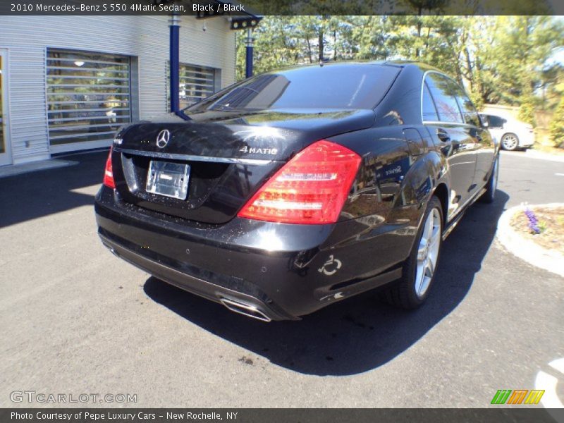 Black / Black 2010 Mercedes-Benz S 550 4Matic Sedan