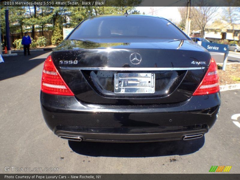 Black / Black 2010 Mercedes-Benz S 550 4Matic Sedan