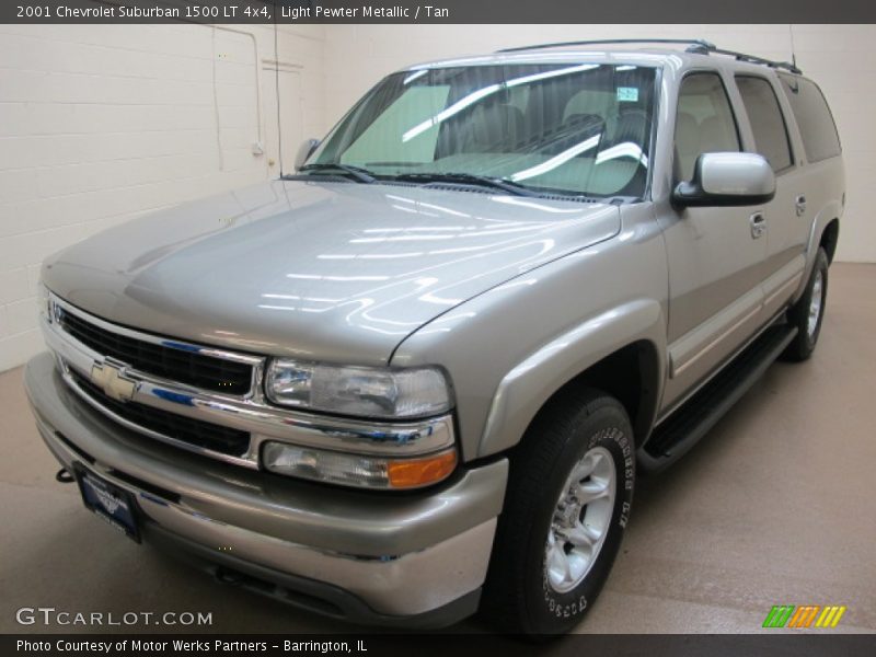 Light Pewter Metallic / Tan 2001 Chevrolet Suburban 1500 LT 4x4