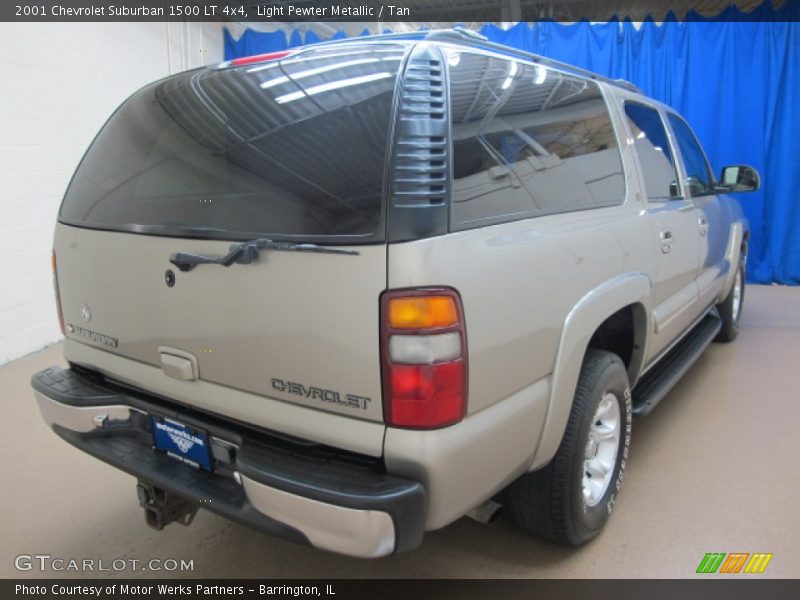 Light Pewter Metallic / Tan 2001 Chevrolet Suburban 1500 LT 4x4