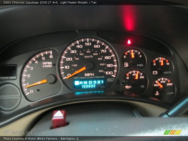 Light Pewter Metallic / Tan 2001 Chevrolet Suburban 1500 LT 4x4