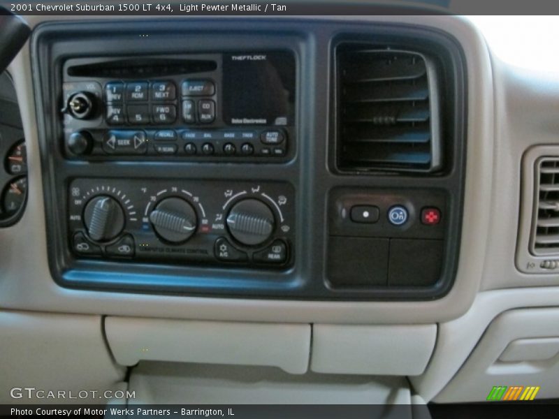 Light Pewter Metallic / Tan 2001 Chevrolet Suburban 1500 LT 4x4