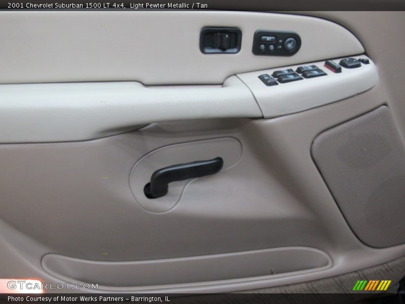 Light Pewter Metallic / Tan 2001 Chevrolet Suburban 1500 LT 4x4
