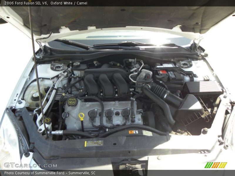 Oxford White / Camel 2006 Ford Fusion SEL V6