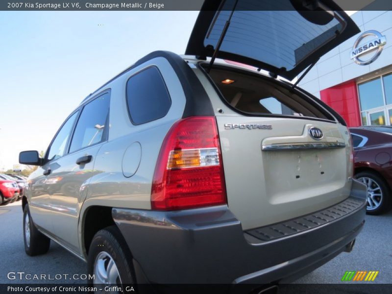 Champagne Metallic / Beige 2007 Kia Sportage LX V6