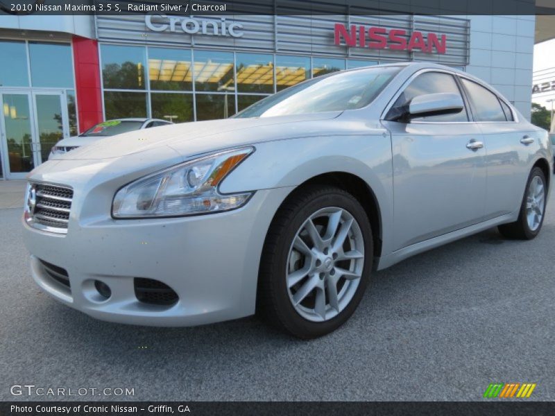Radiant Silver / Charcoal 2010 Nissan Maxima 3.5 S