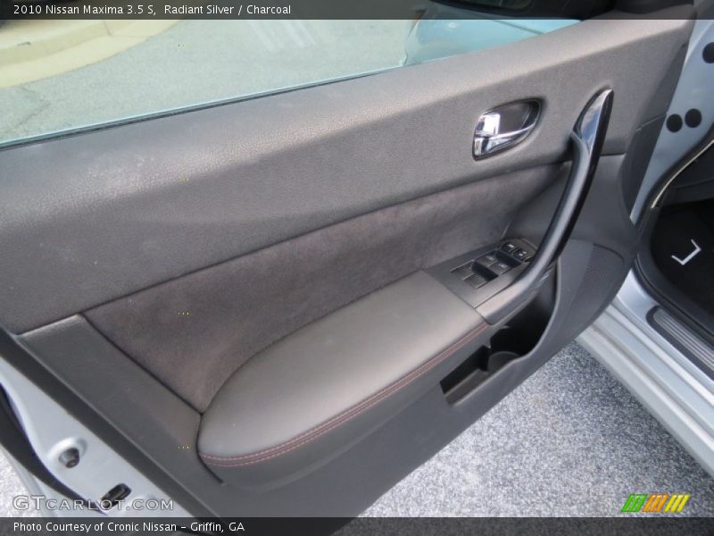 Radiant Silver / Charcoal 2010 Nissan Maxima 3.5 S