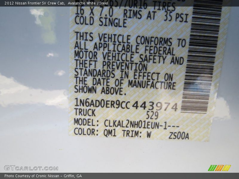 Avalanche White / Steel 2012 Nissan Frontier SV Crew Cab