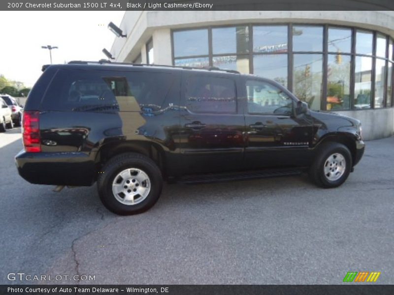 Black / Light Cashmere/Ebony 2007 Chevrolet Suburban 1500 LT 4x4