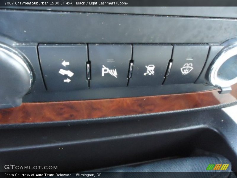 Black / Light Cashmere/Ebony 2007 Chevrolet Suburban 1500 LT 4x4