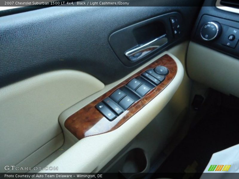 Black / Light Cashmere/Ebony 2007 Chevrolet Suburban 1500 LT 4x4