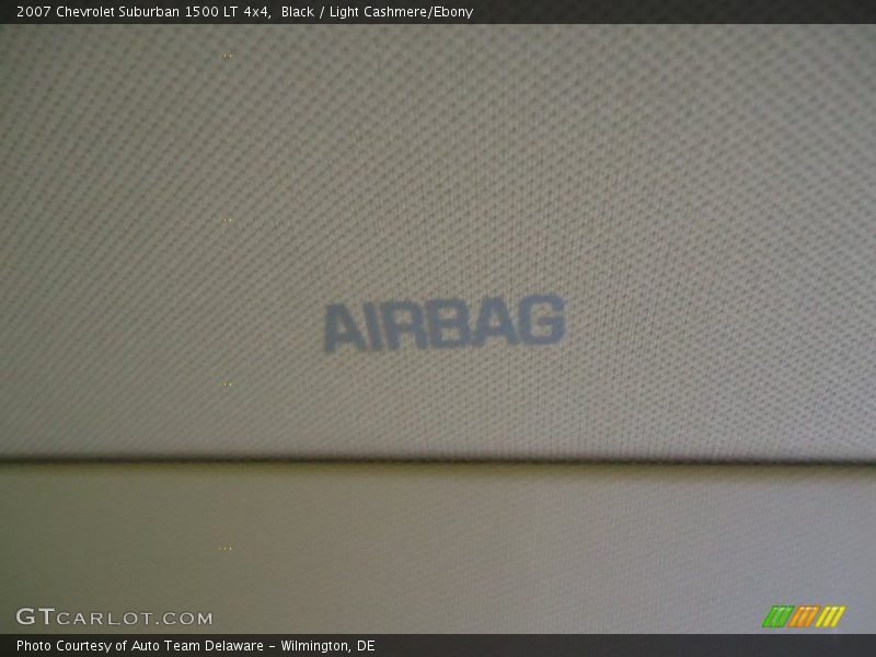 Black / Light Cashmere/Ebony 2007 Chevrolet Suburban 1500 LT 4x4