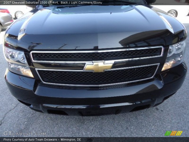Black / Light Cashmere/Ebony 2007 Chevrolet Suburban 1500 LT 4x4